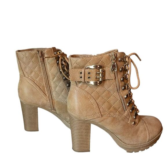 Beige Tan Quilted G by GUESS Gloss Zippered Buckled Heeled Boots Size 9.5 - Picture 3 of 5
